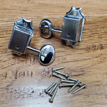 Load image into Gallery viewer, Gretsch Vintage Style 3x3 Tuners - Chrome
